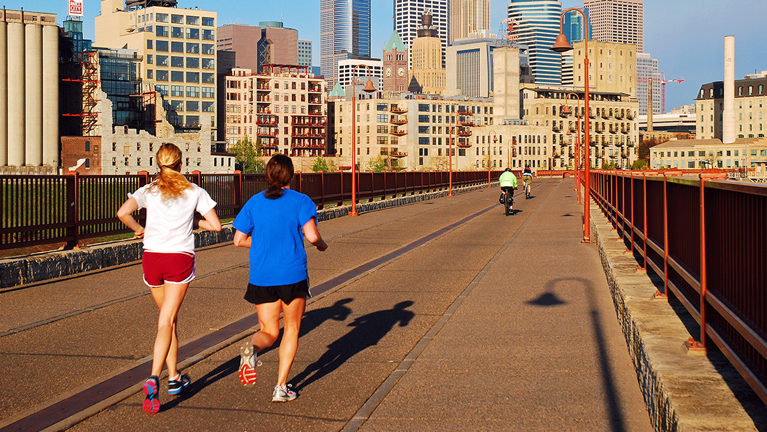 Runners on the Stone Arch Bridge
